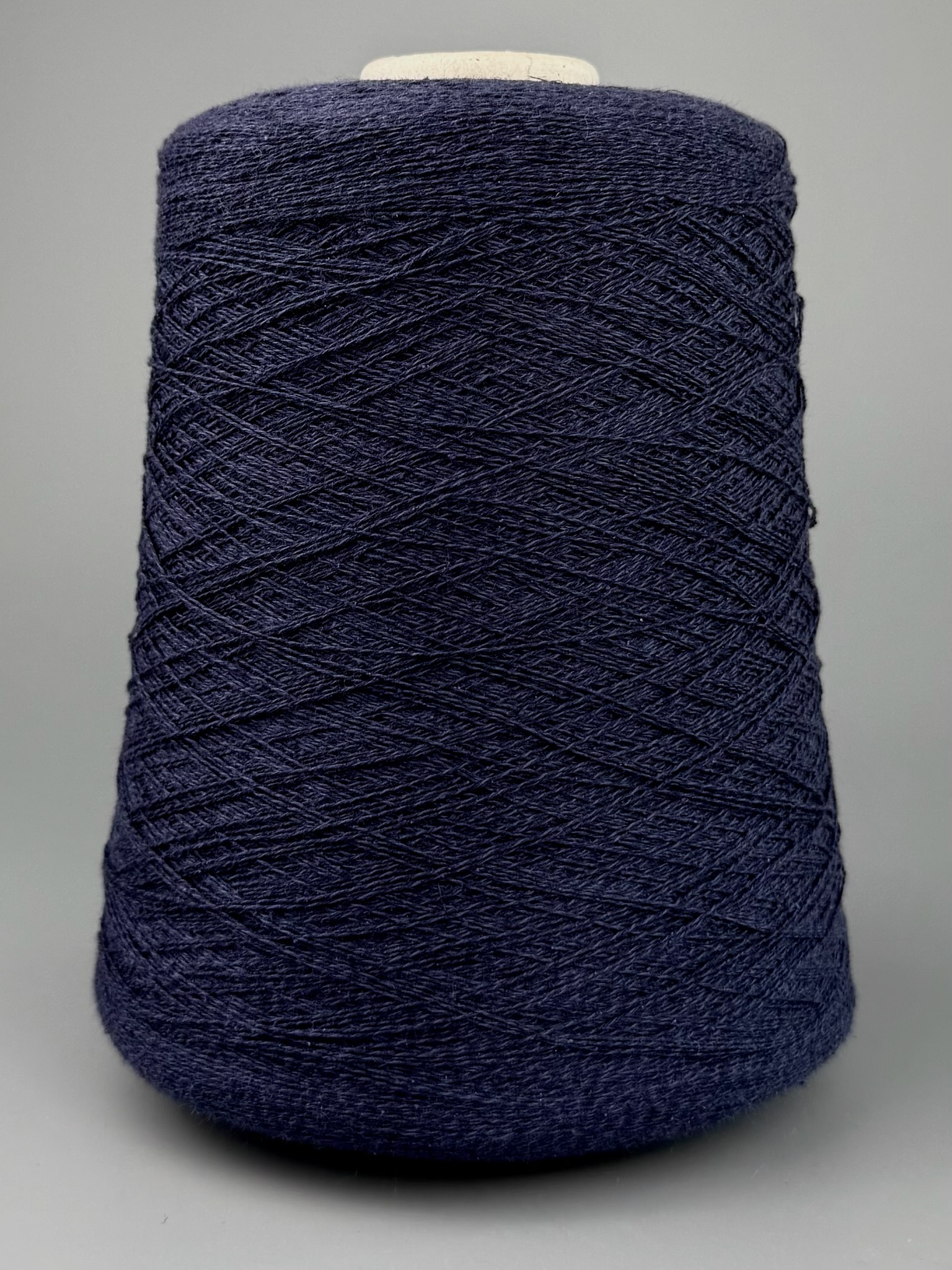 Toscano S.r.L. Art. Seta 854 Nm 2/30 – Garn aus Seide, Baumwolle, Viskose und Leinen col. Nachtblau mélange 3810 foto 2